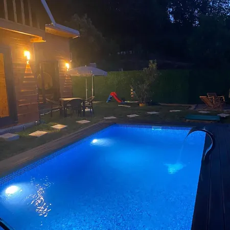 Prázdninový dům Doga Ile Basbasa Dag Evi *